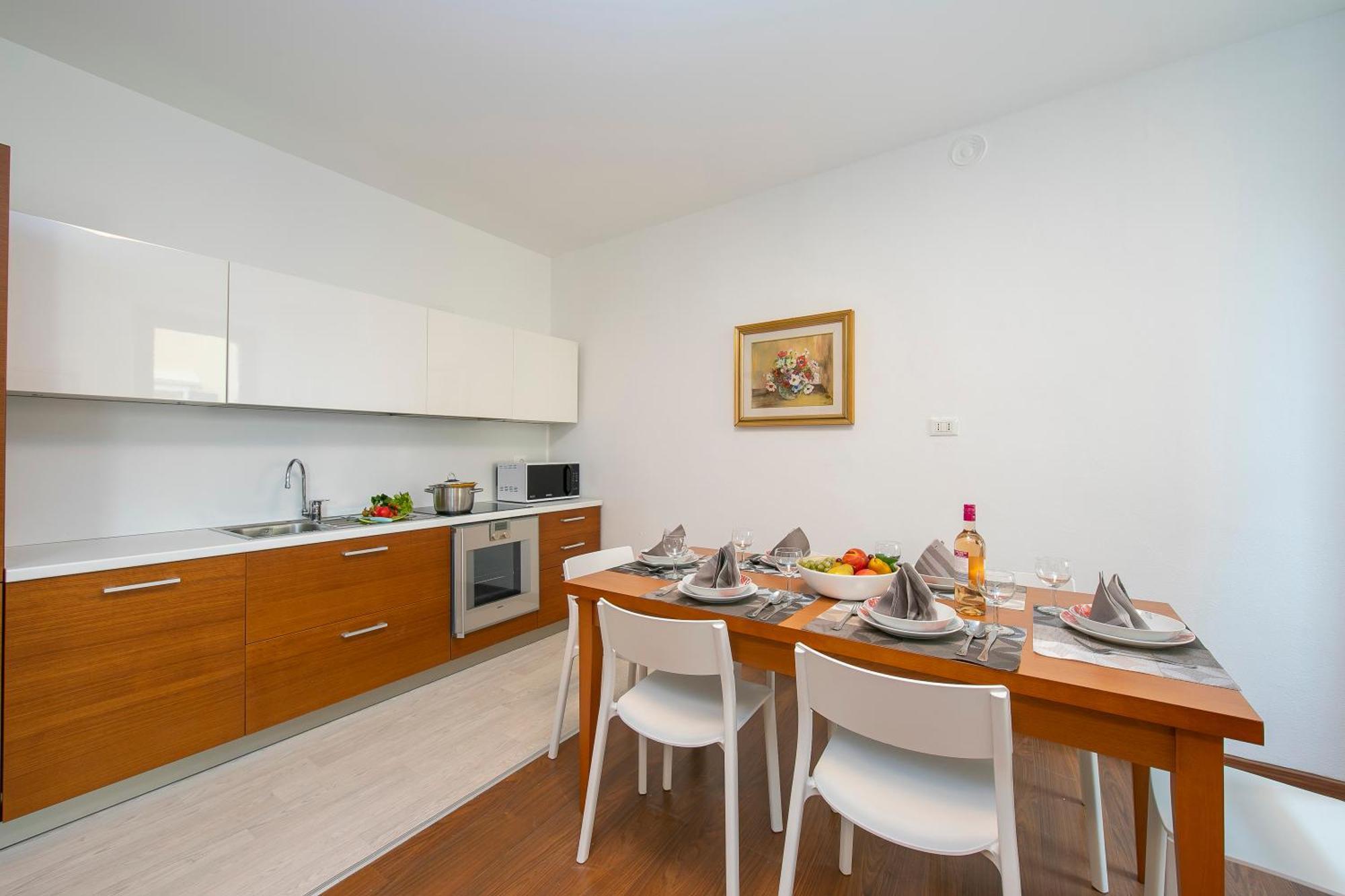 Residenza Rocca Del Lago 4 - Happy Rentals Riva del Garda Bagian luar foto