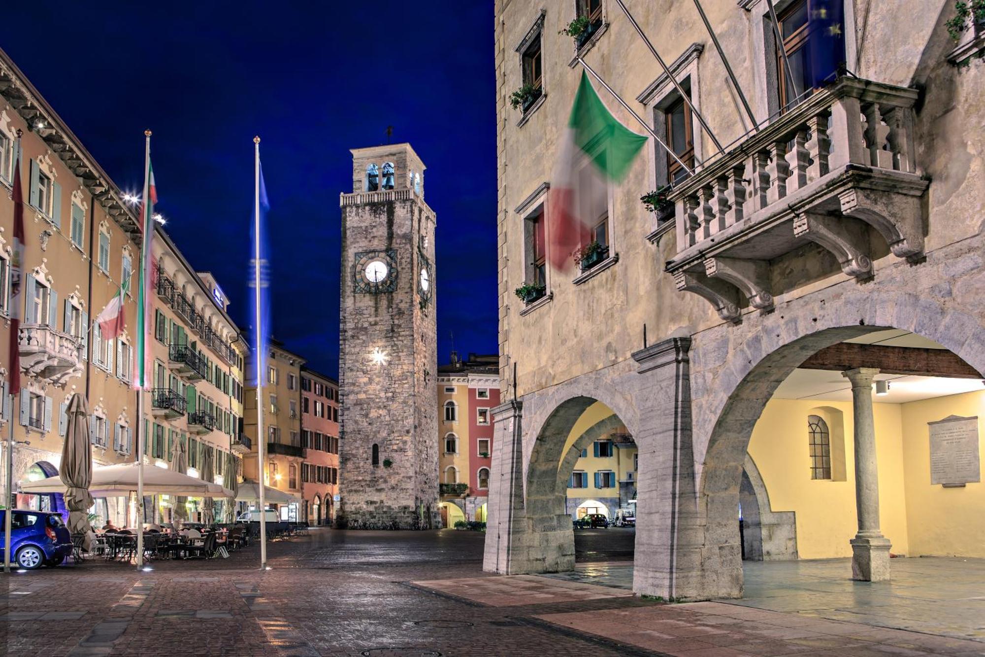 Residenza Rocca Del Lago 4 - Happy Rentals Riva del Garda Bagian luar foto